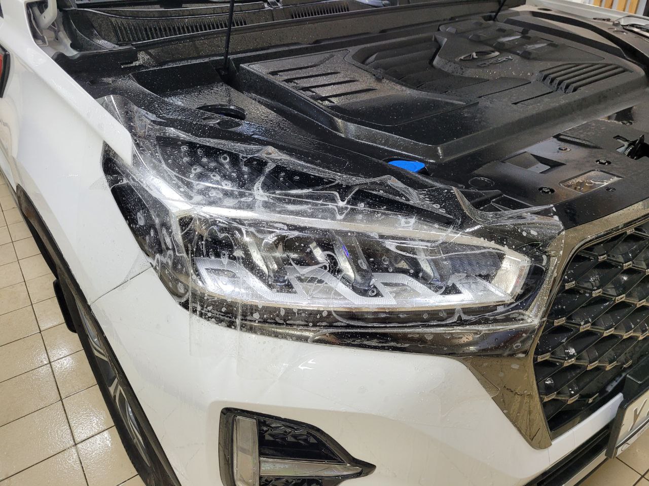 Оклейка кузова защитной пленкой